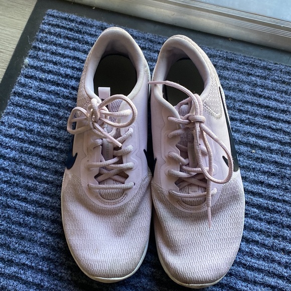 Nike Flex Shoes - Picture 2 of 4